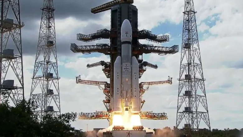 இஸ்ரோவின் (ISRO) சந்திரயான்-4 எவ்வாறு சந்திரனின் மாதிரிகளை பூமிக்குக் கொண்டு வரும். விரிவான விளக்கம்.