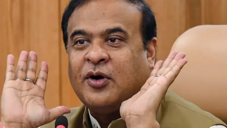 அஸ்ஸாமில் புதிய ஆதார் அட்டைகள் வழங்குவது நிறுத்தம்!