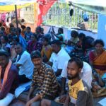மதுரை தூய்மை பணியாளர்கள் உண்ணாவிரதப் போராட்டம், 200-க்கும் மேற்பட்டோர் கைது.