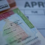 அமெரிக்க அதிபர் டிரம்ப் உத்தரவு: H-1B விசா லாட்டரி முறை நீக்கம்.