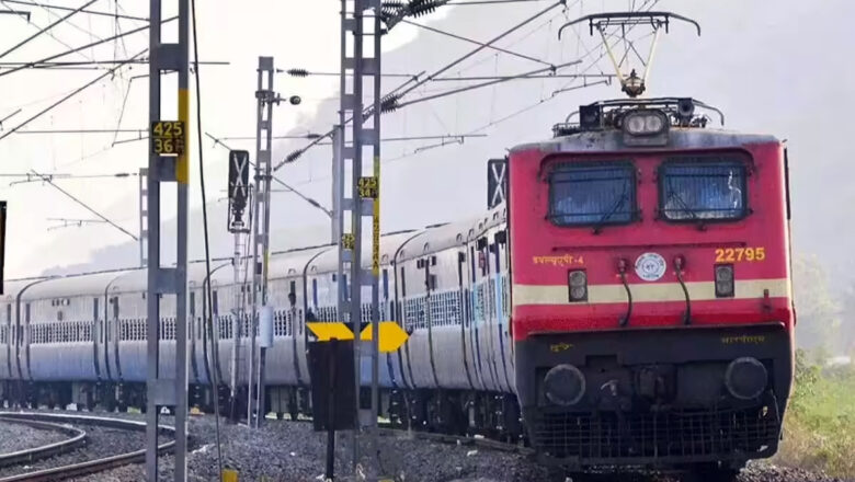 இந்திய ரயில்வேக்கு ₹6000 கோடி சேமிப்பு: டீசல் என்ஜின்களை மின்சாரமாக மாற்றி லாபம்!