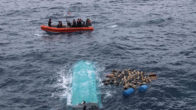கிழக்கு பசிபிக் பெருங்கடலில் படகு மீது அமெரிக்கா நடத்திய தாக்குதலில் நால்வர் பலி.