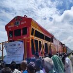 கனோலா விதைகளை ஏற்றிச் சென்ற இந்தியாவின் முதல் வணிக சரக்கு ரயில் நேபாளத்தை அடைந்தது!
