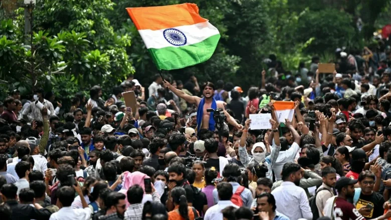 NEET போராட்டங்கள்: வழக்குகளைத் திரும்பப் பெறுவதாக பீகார் மற்றும் அசாம் அறிவிப்பு!