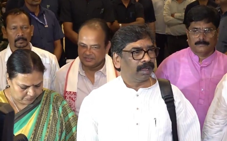 ஜார்க்கண்ட் அரசு JSSC-CGL தேர்வு மற்றும் பிற பணி நியமனத் தேர்வுகளையும் ரத்து செய்தது!