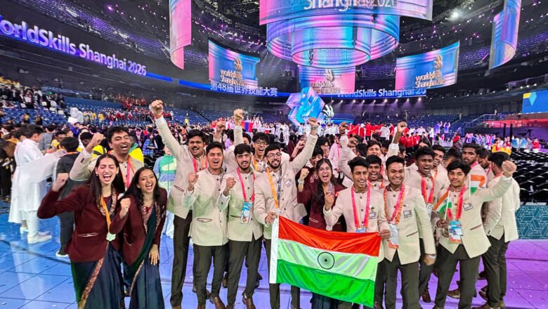 சீனாவில் நடைபெற்ற ‘வேர்ல்ட் ஸ்கில்ஸ்’ (World Skills) போட்டியில் இந்தியாவுக்கு 10-வது இடம்